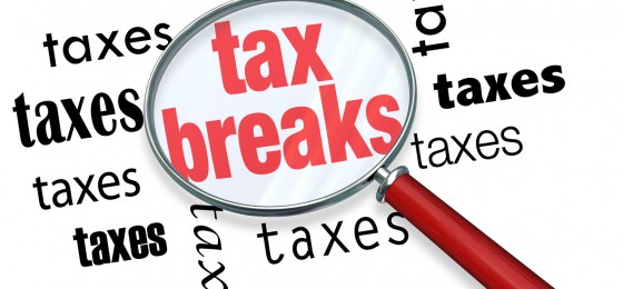 tax break magnifying glass, cpa tax accountants melbourne fl